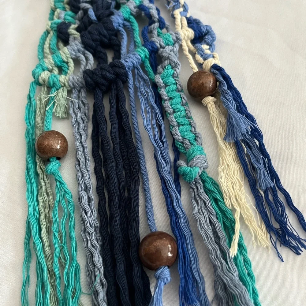 Handcrafted Macrame Hanging - Picture 4 of 4